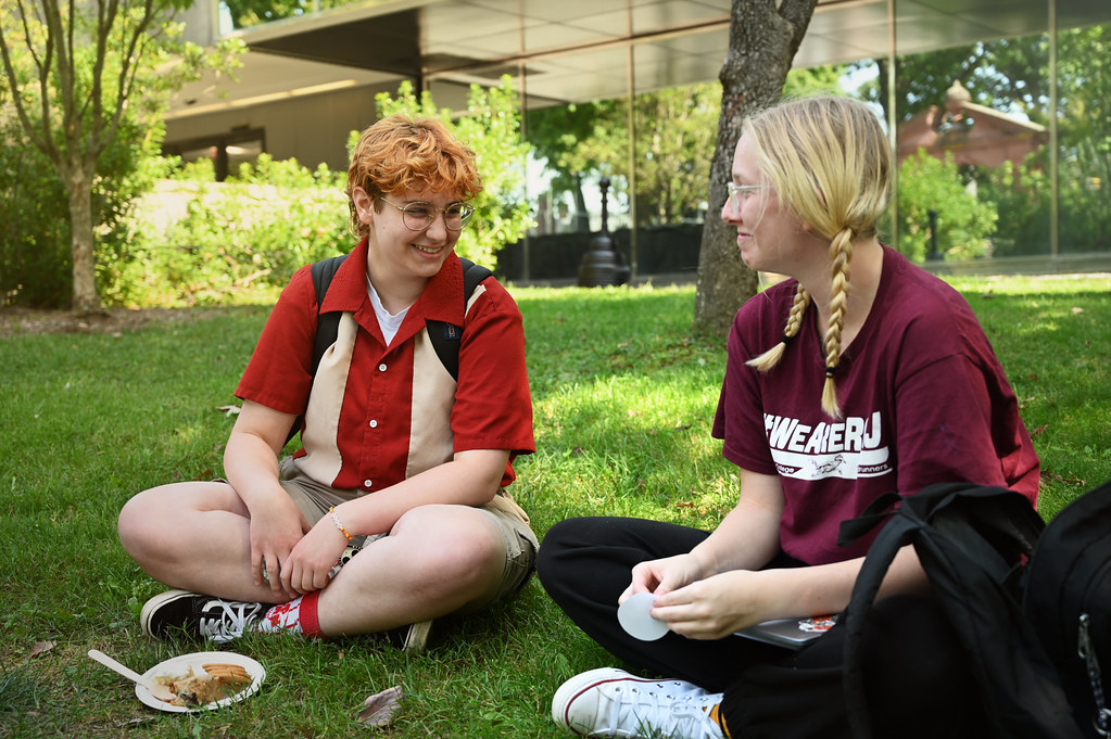 Roadrunners Enjoy Outdoor Study Areas